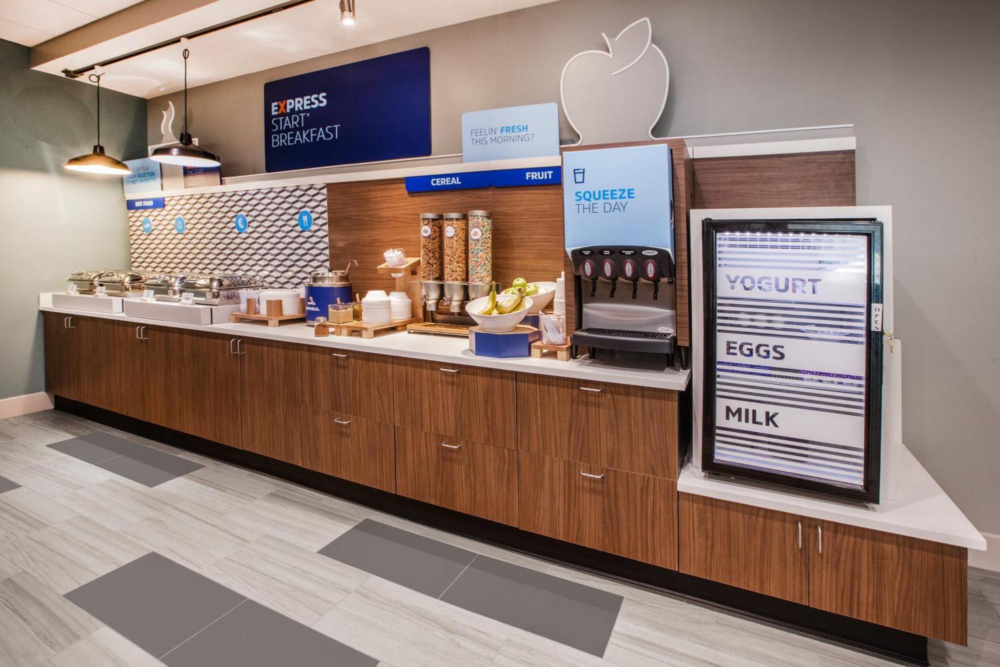 Express & Airport, An Ihg 3* Fresno